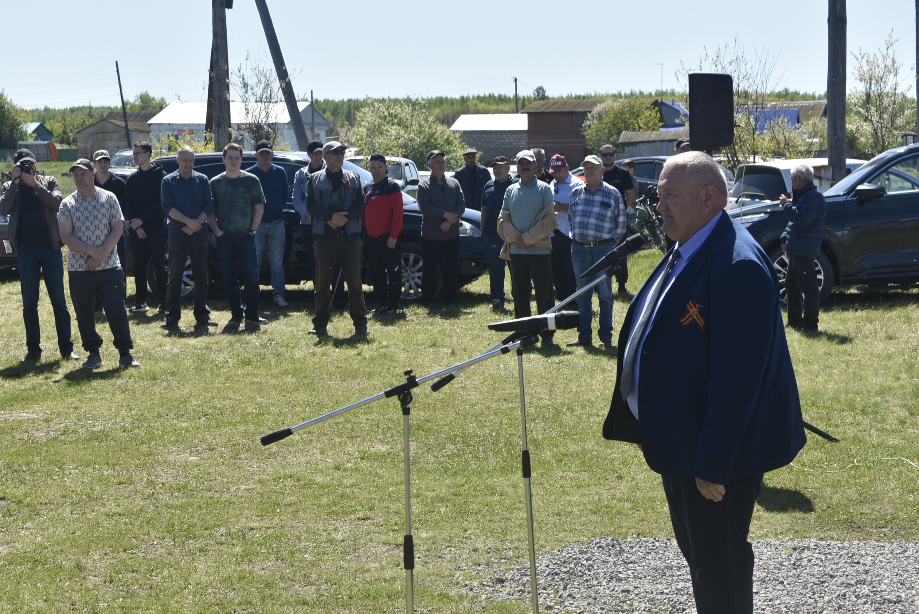 В граните навечно запечатлены славные имена