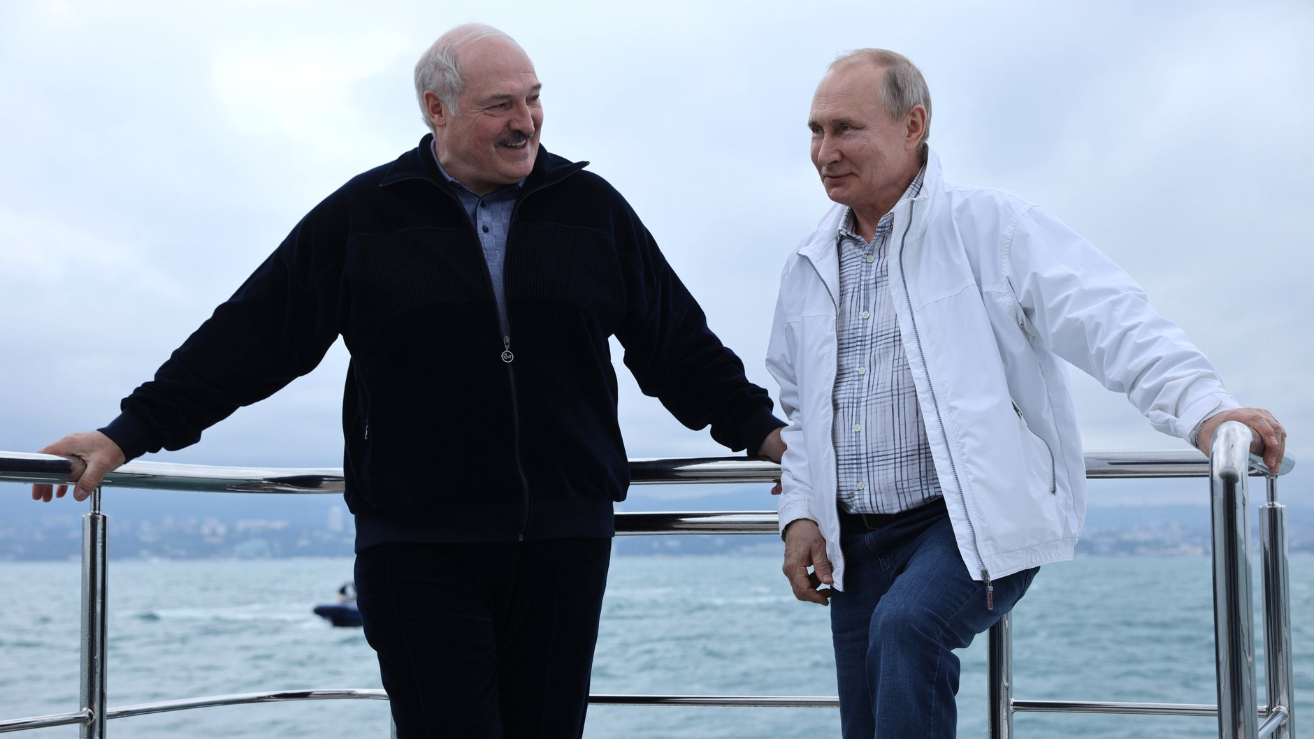 Лукашенко назвал Путина верным другом и надежным партнером