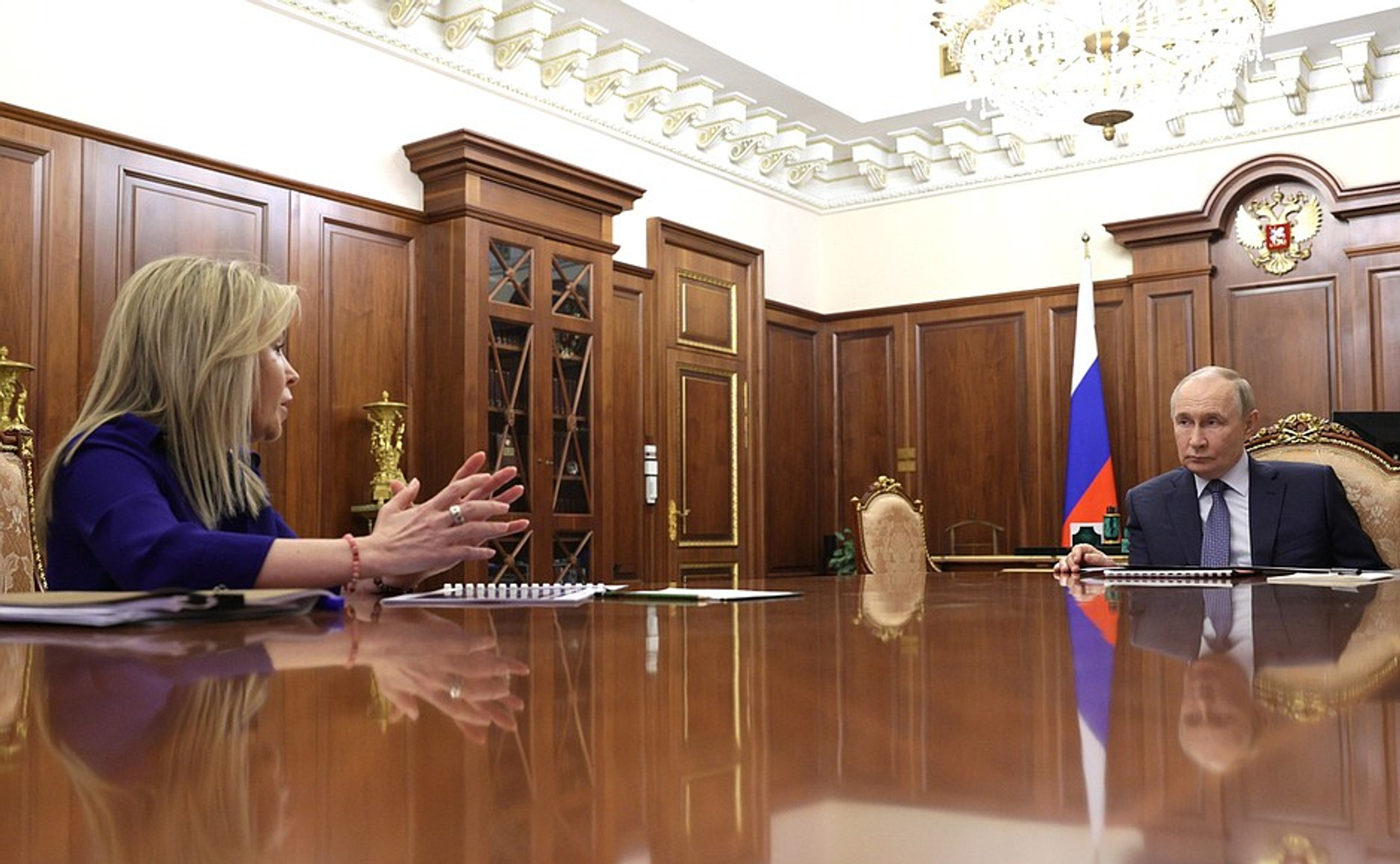 Владимир Путин встретился с главой Росприроднадзора Светланой Радионовой