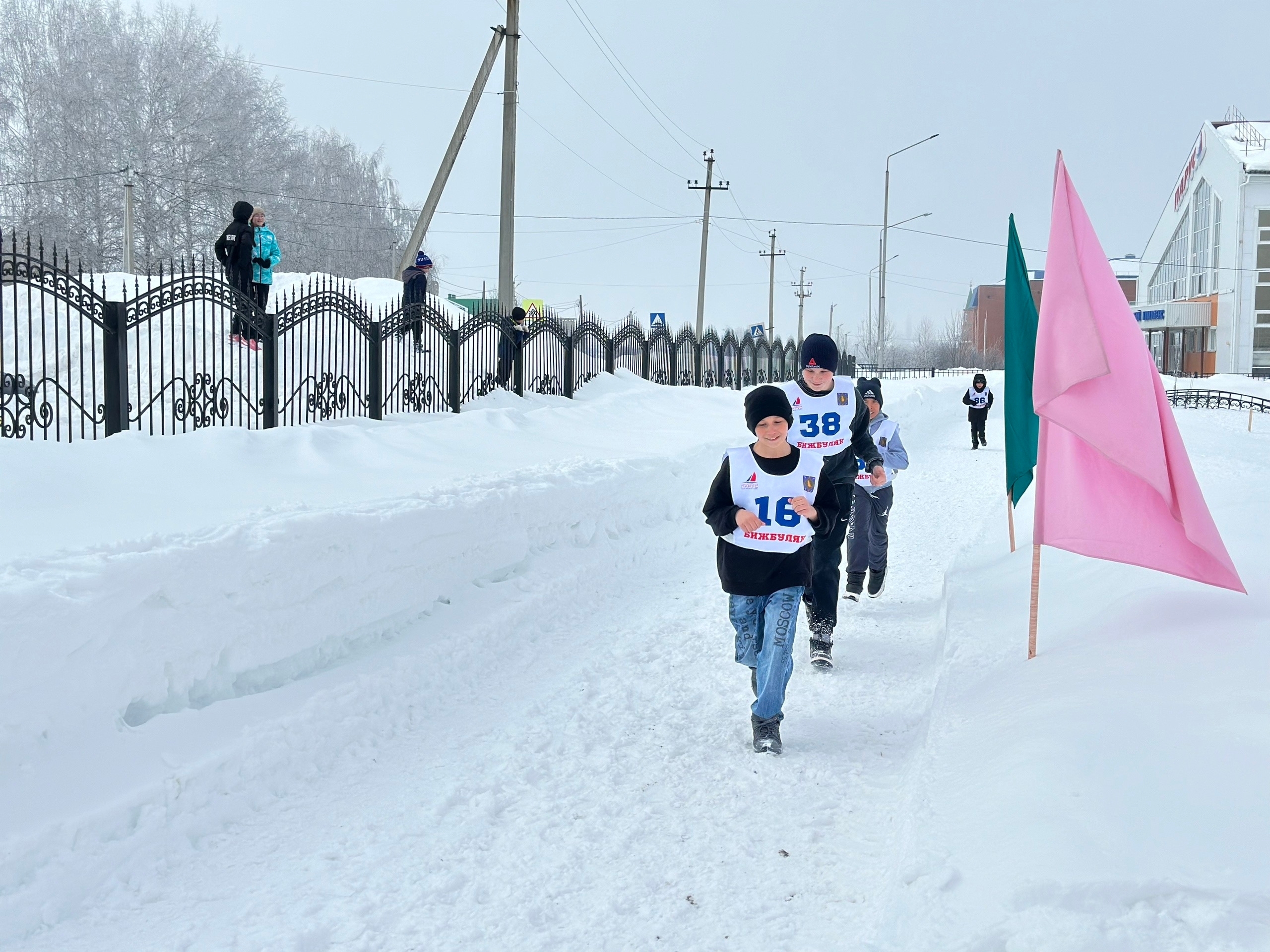В Бижбуляке состоялся забег «Здоровая пробежка»