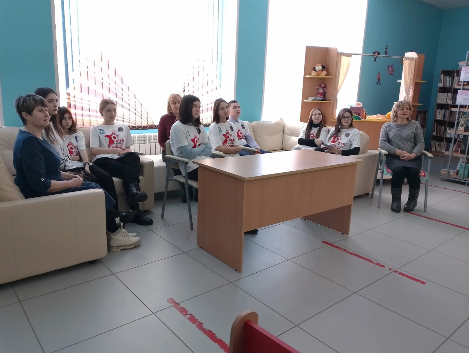 В Аитовской библиотеке встретились волонтеры