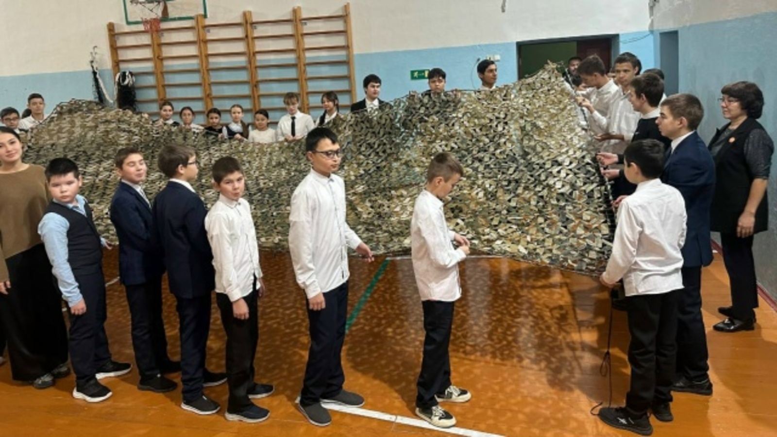 Десять дней не знали усталости