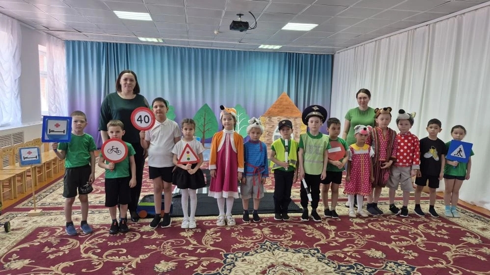 «Умка» учит безопасности: система работы с детьми и родителями