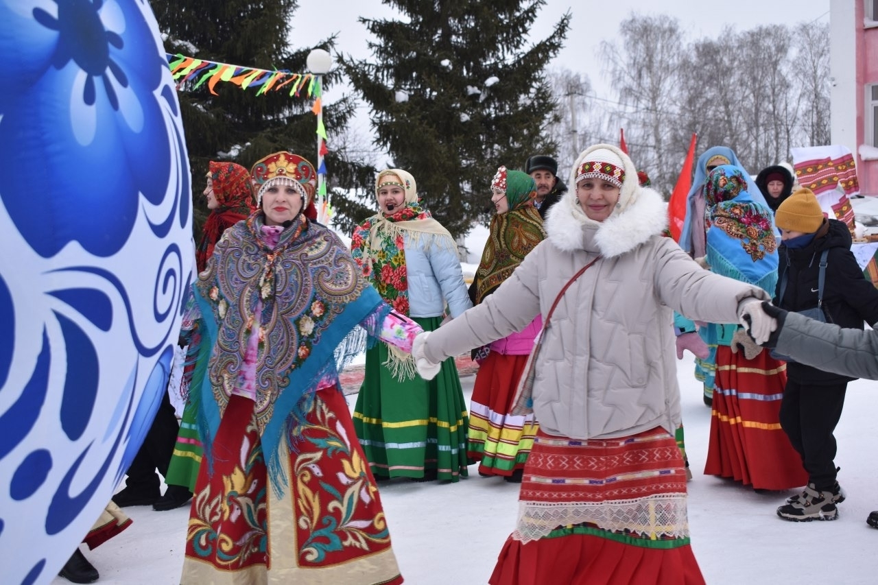 В Бижбуляке состоялось открытие Года единства народов России