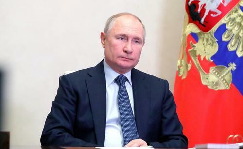 Путин поздравил Российский Красный Крест со 155-летней годовщиной