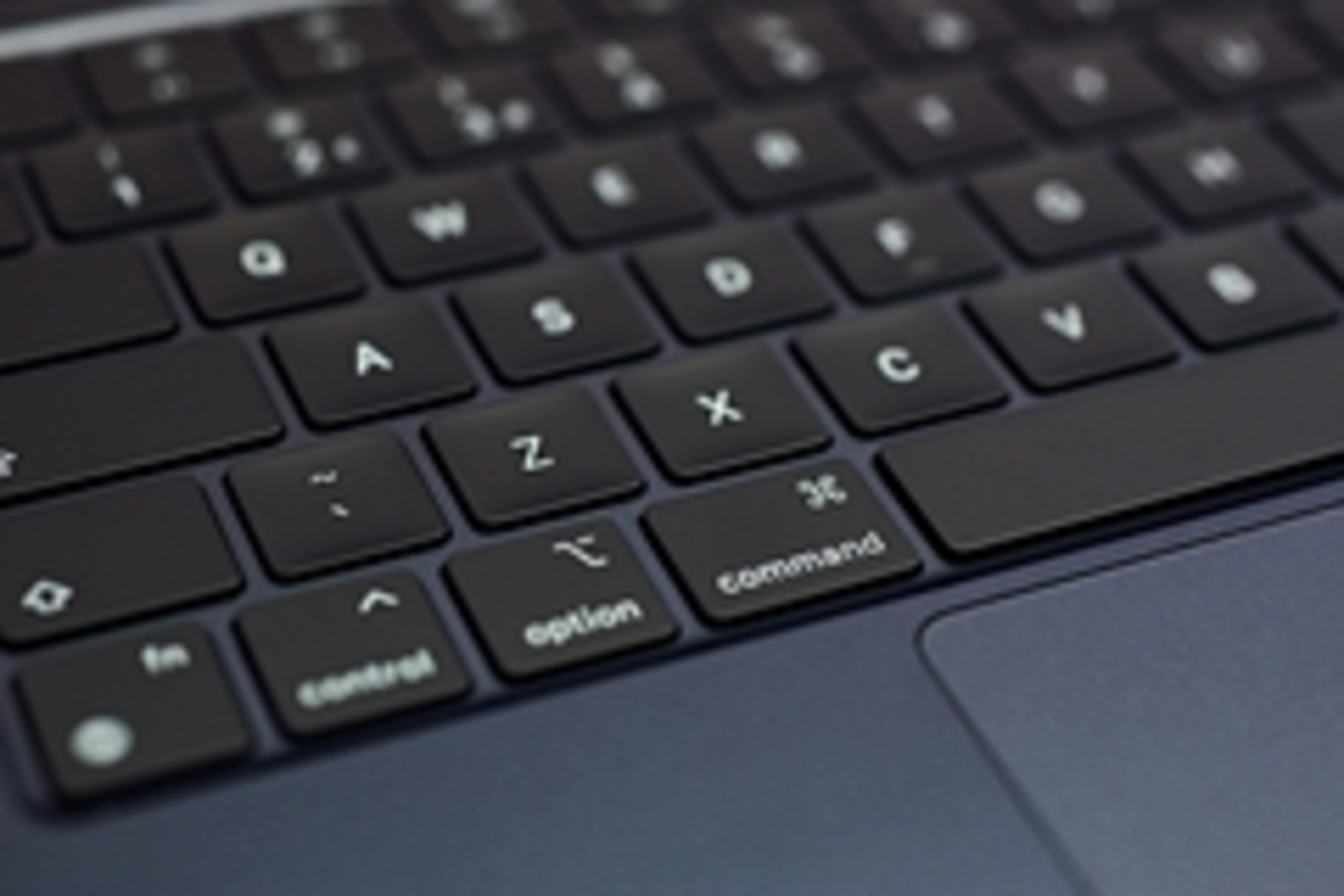 В России появились ноутбуки с клавиатурой без кириллицы