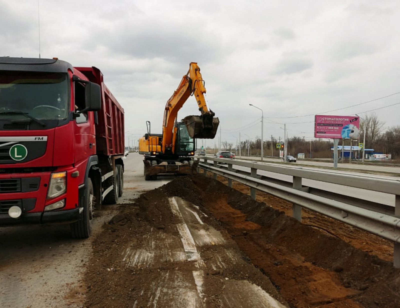 В Уфе первыми в Республике Башкортостан в 2022 году приступили к ремонту дорожного полотна в рамках нацпроекта