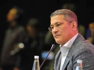 Радий Хабиров призвал поддержать выпускников во время экзаменов