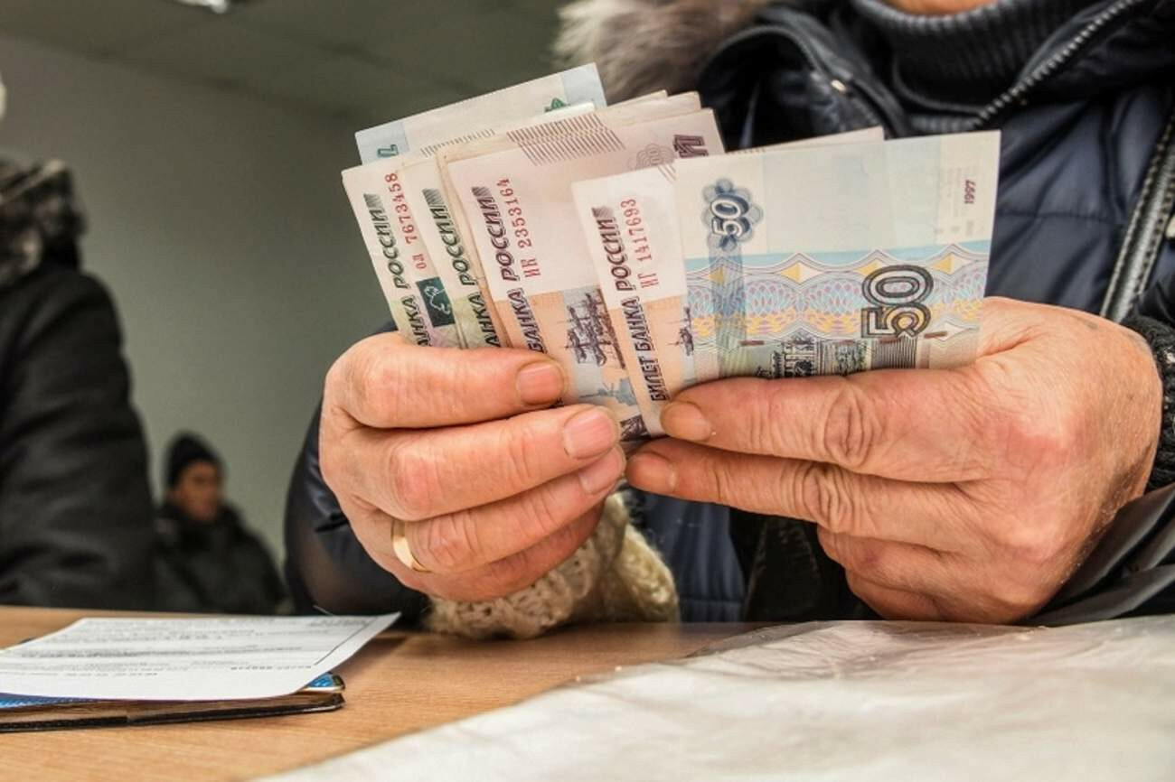Депутаты Госдумы РФ предложили закон о перерасчете пенсии работающим пенсионерам