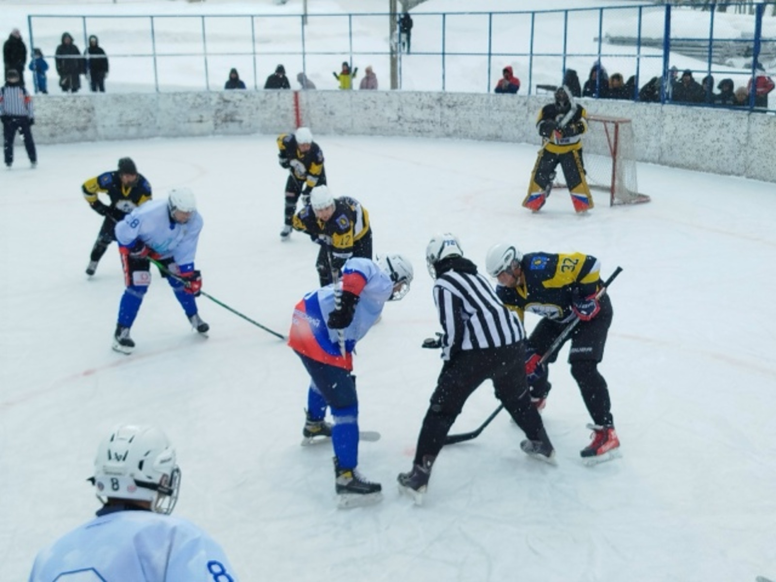 Кубок Гимаева завоевала команда из Пономаревского района