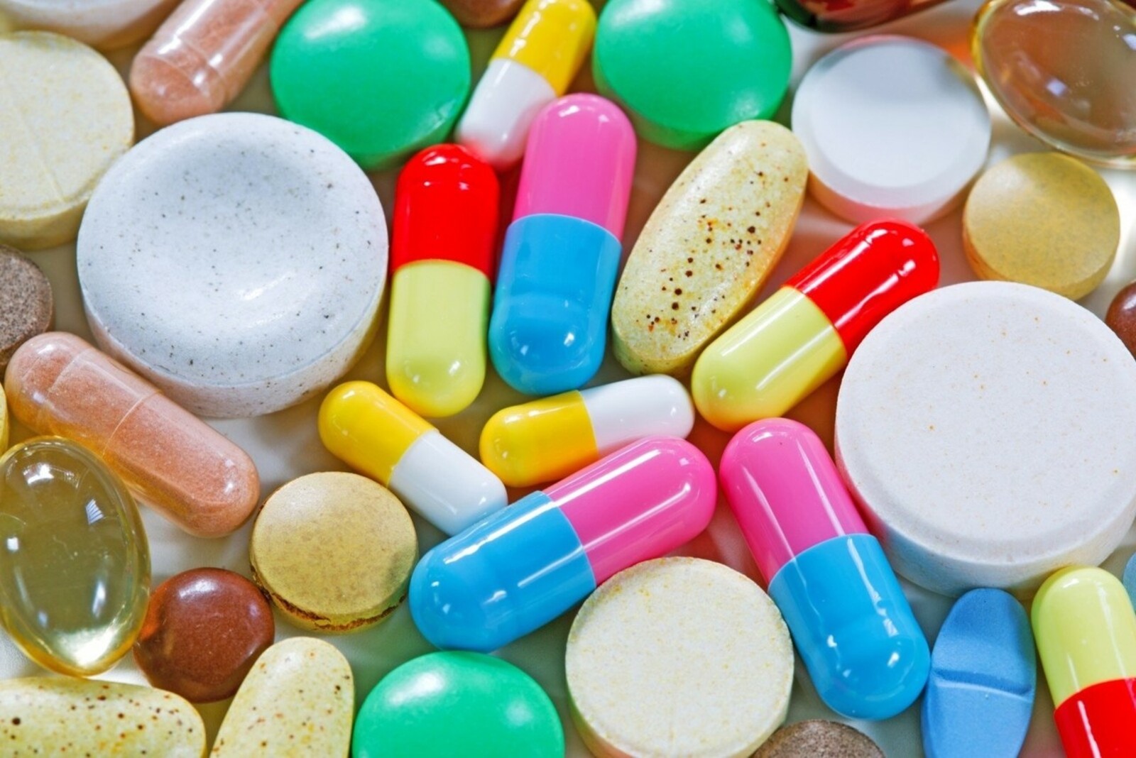 Инфекционист объяснила, чем витамины в таблетках отличаются от натуральных