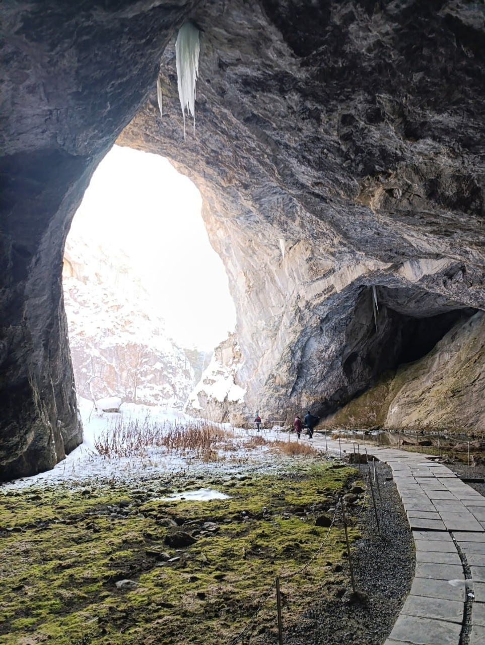В Башкирии в пещере Шульган-Таш сформировался природный ледяной дворец