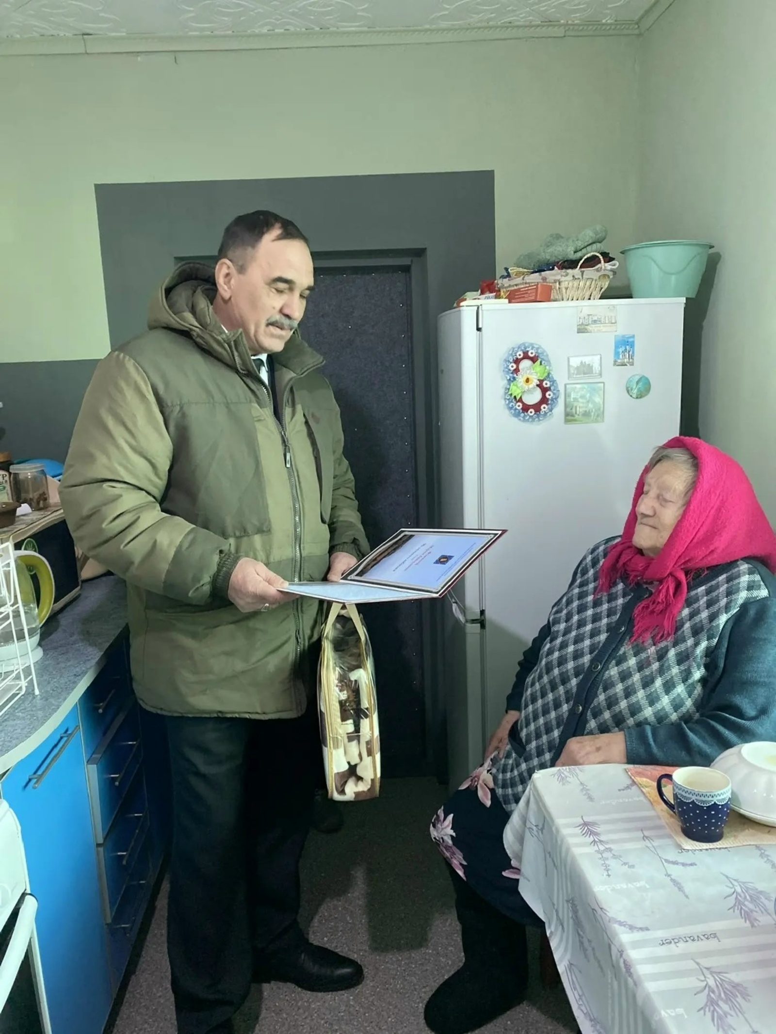 Поздравляем с 90-летним юбилеем!