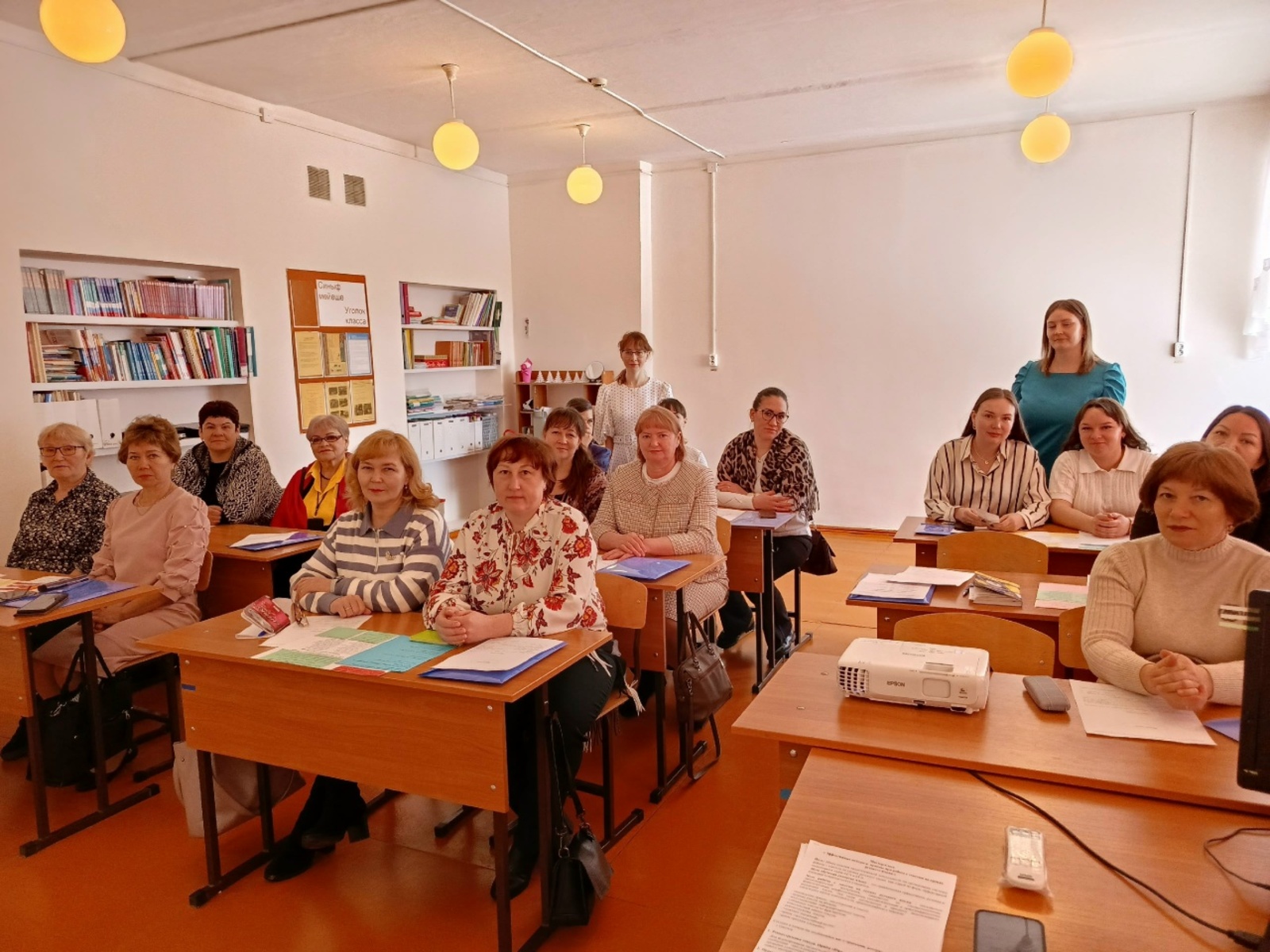 Уроки русского и волшебство таланта: семинар в селе Базлык