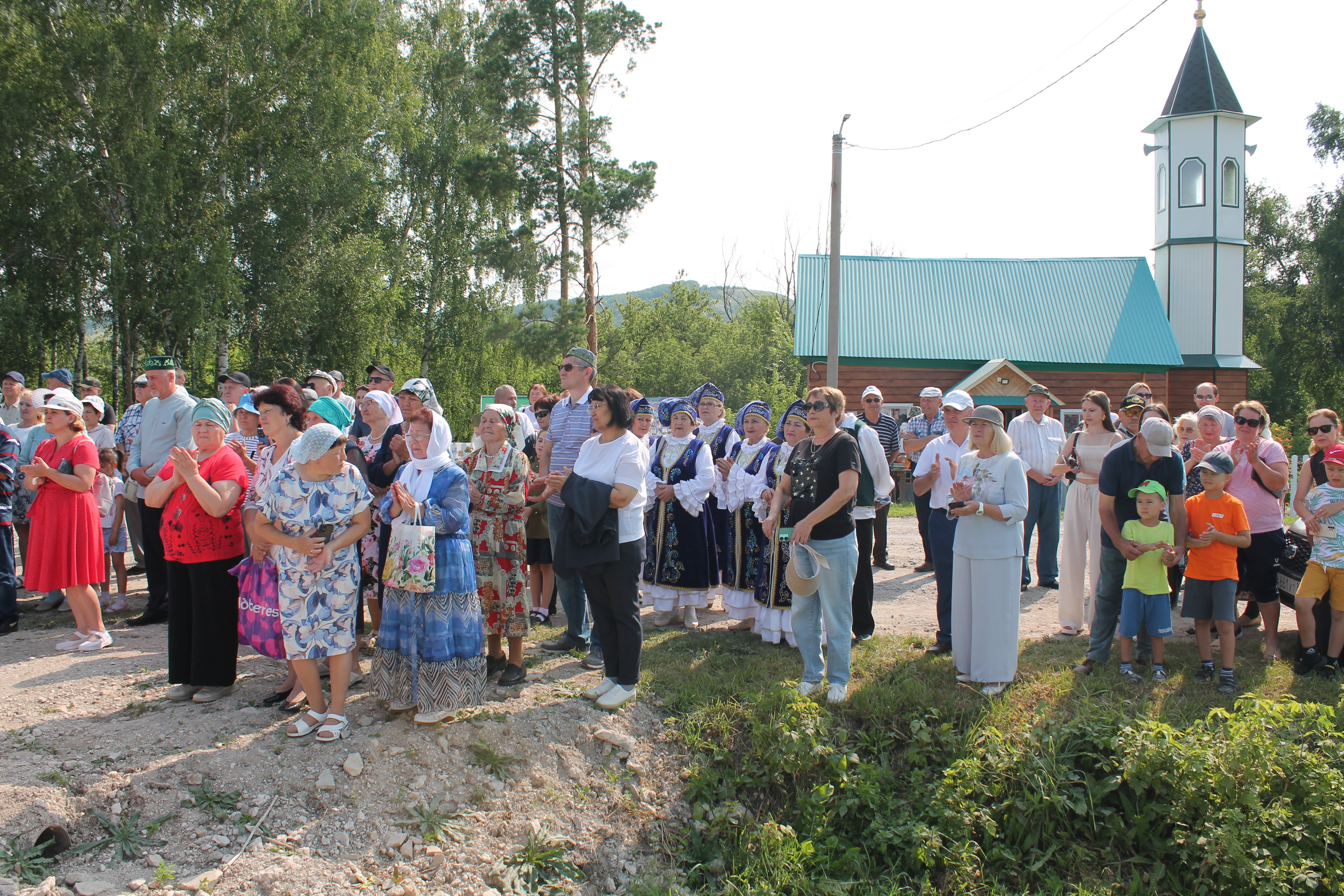 Это нужно не павшим, это нужно живым…