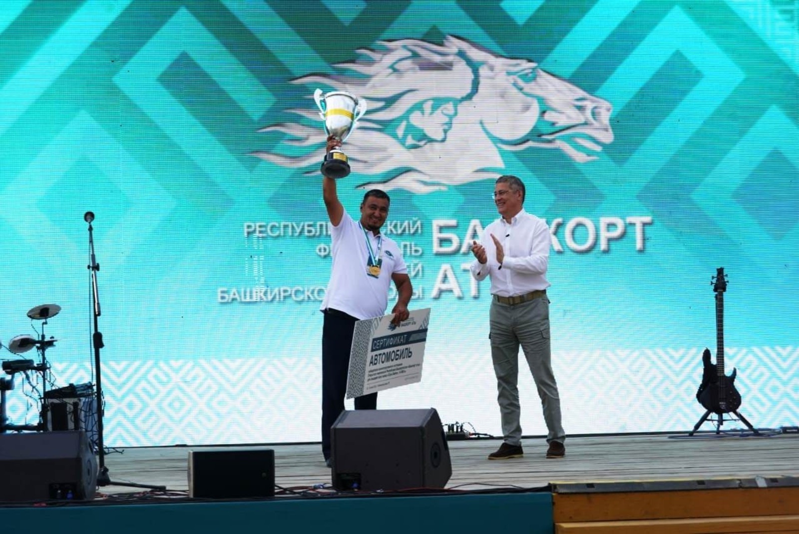 Победителем главных состязаний фестиваля башкирской лошади стал Алмас Шугуров
