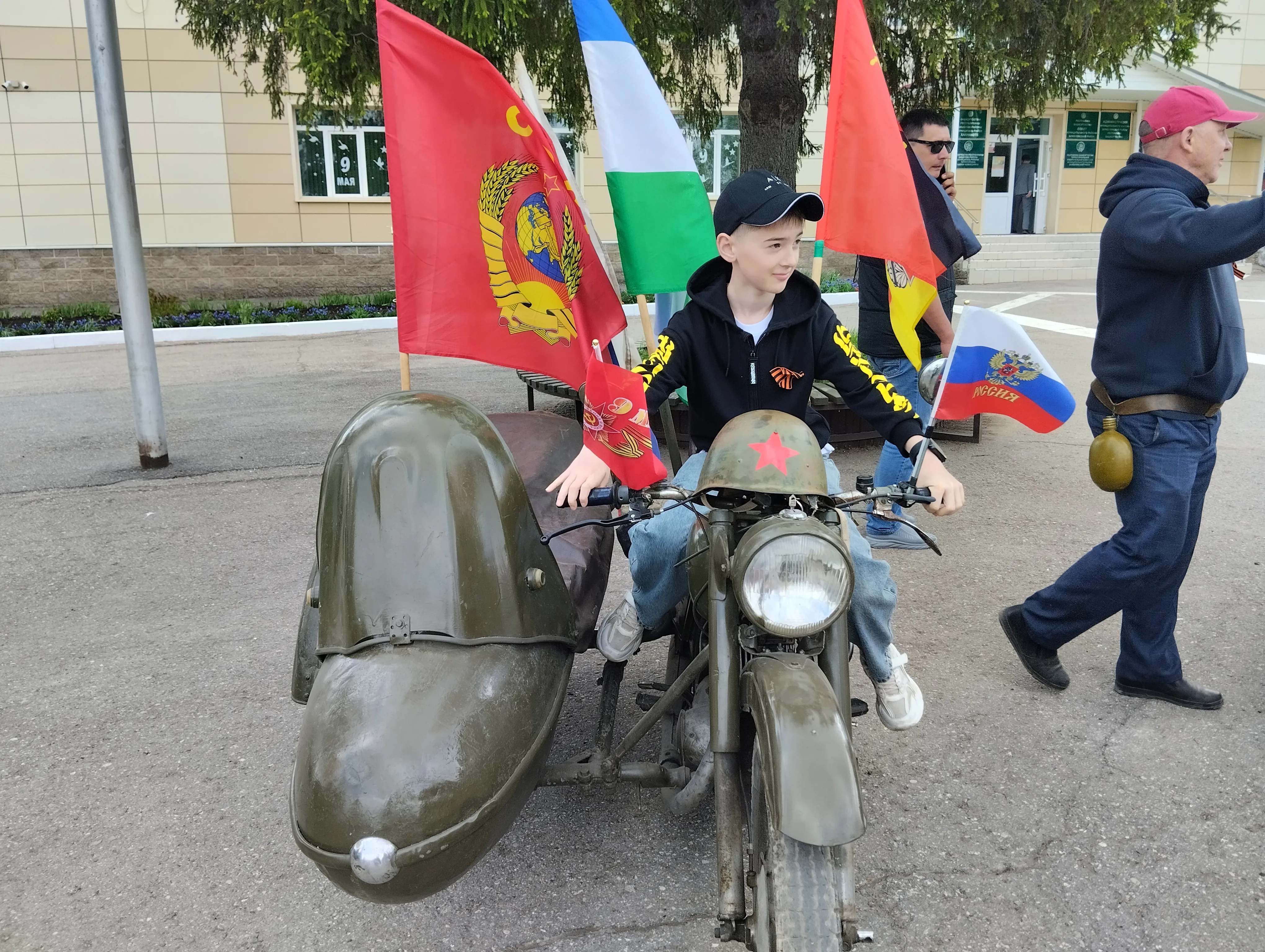 Выставка ретро-техники «Железная воля: техника победителей»