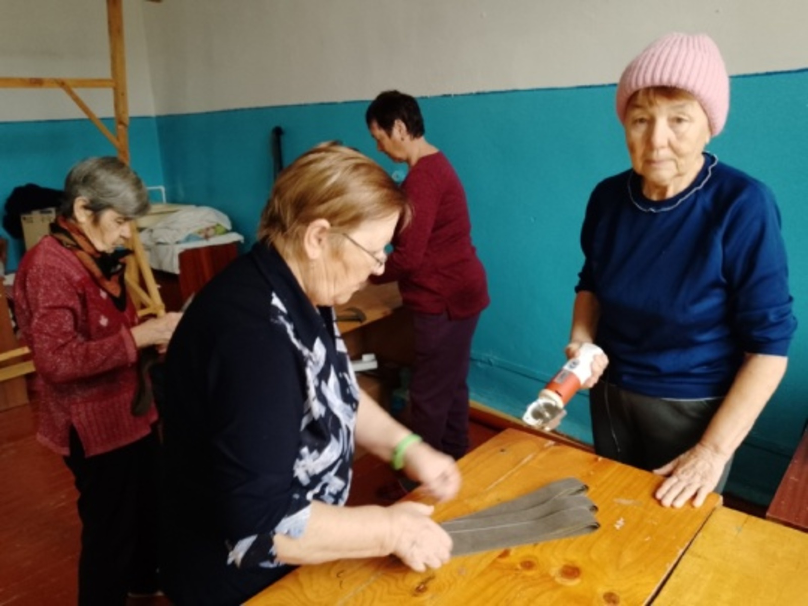 Тыл крепок сердцем