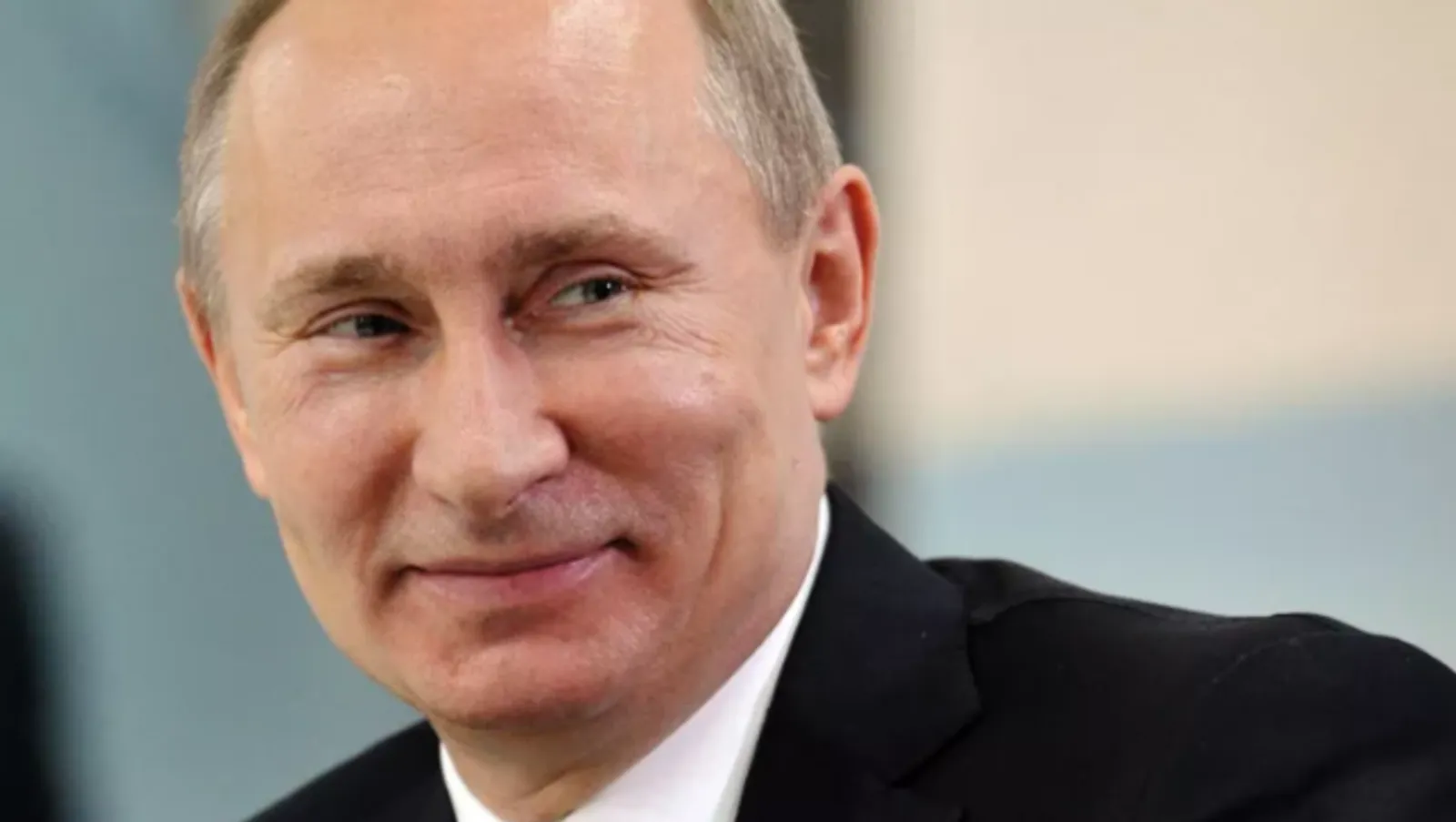 Опрос показал, сколько россиян одобряют работу Путина
