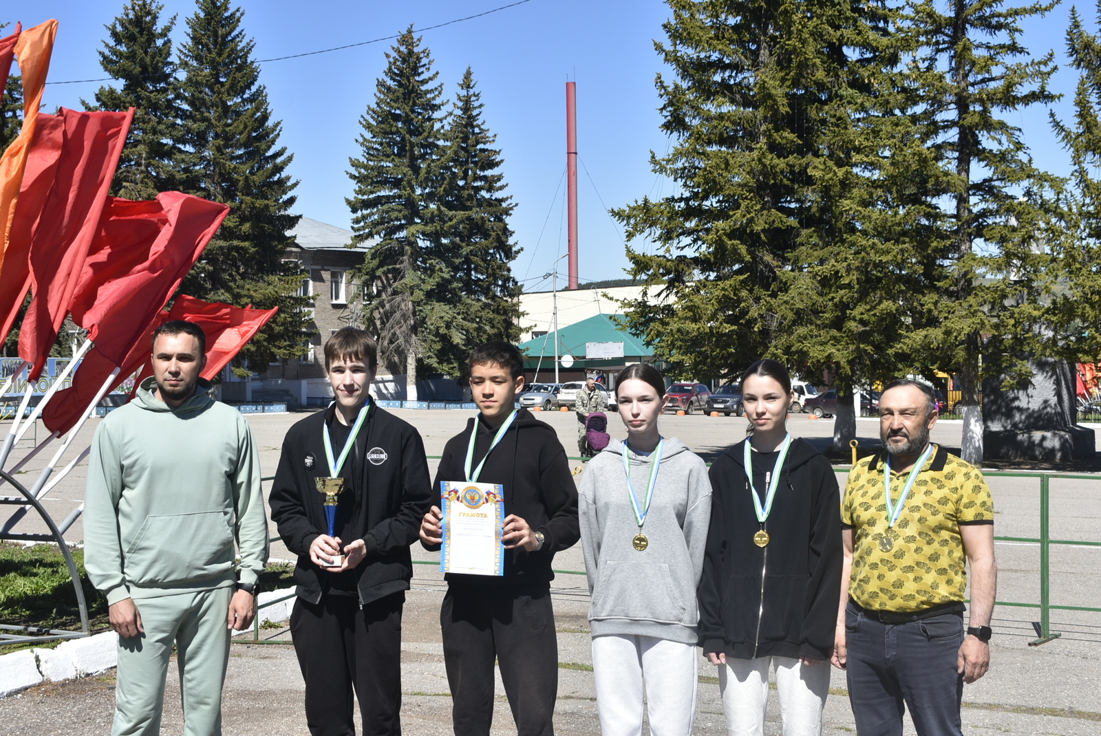 В Бижбуляке прошла эстафета, посвященная 80-летию Великой Победы