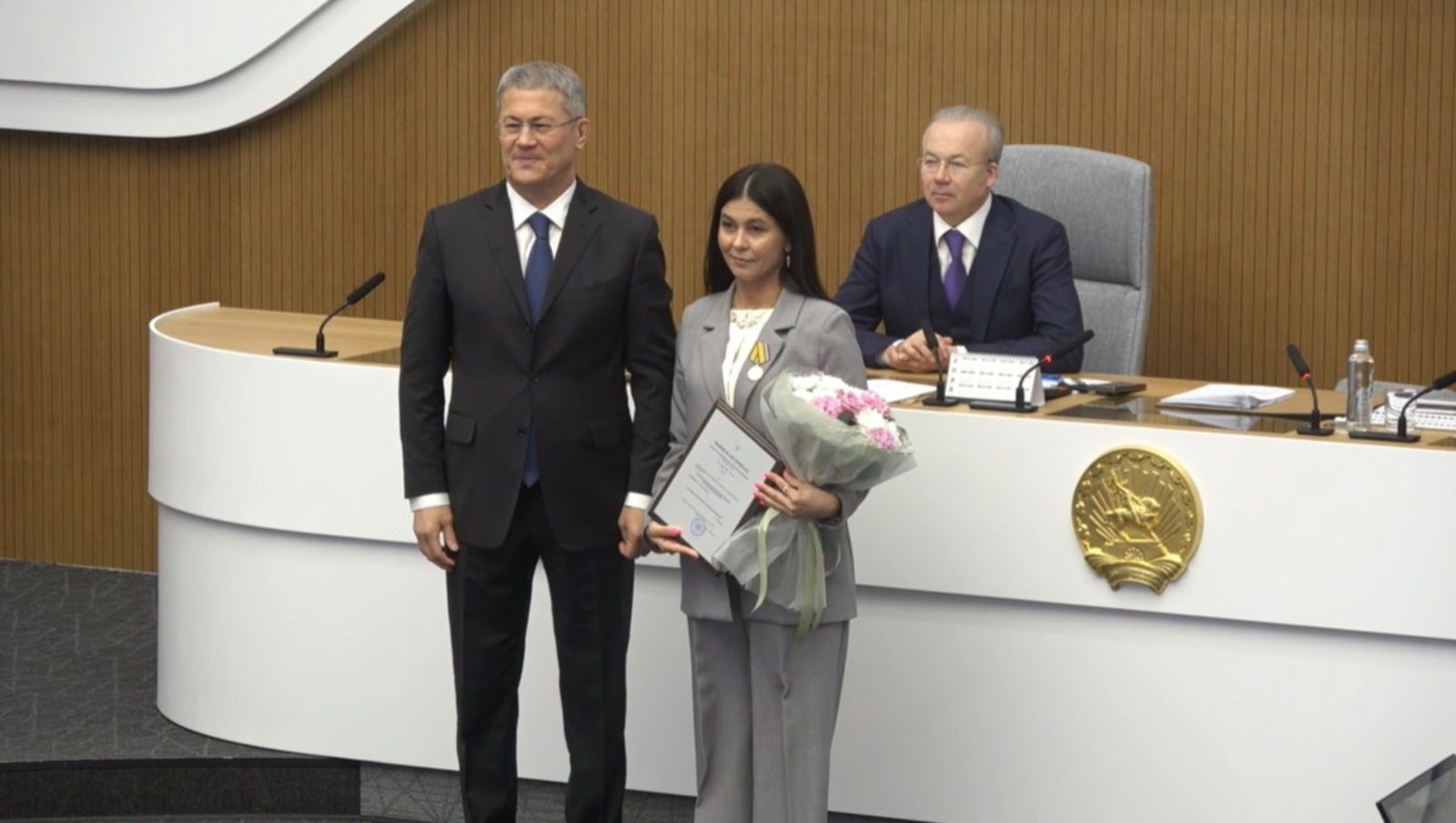 Волонтер СВО из Башкирии Элина Суфиянова получила медаль Минобороны РФ