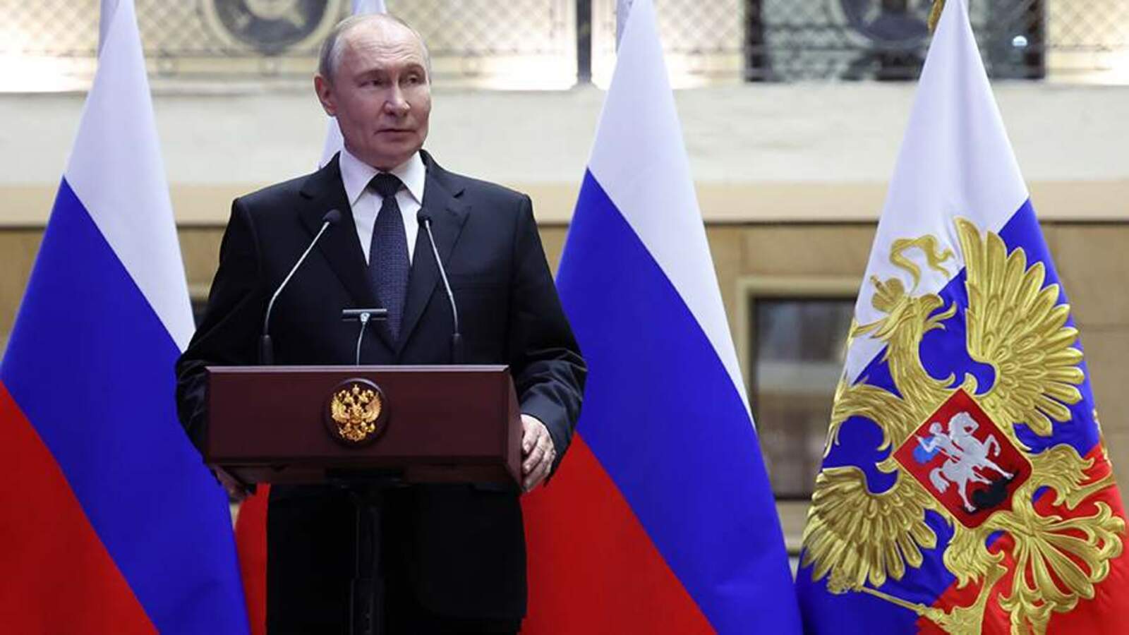 Владимир Путин назвал Северск значимым для РФ русским городом