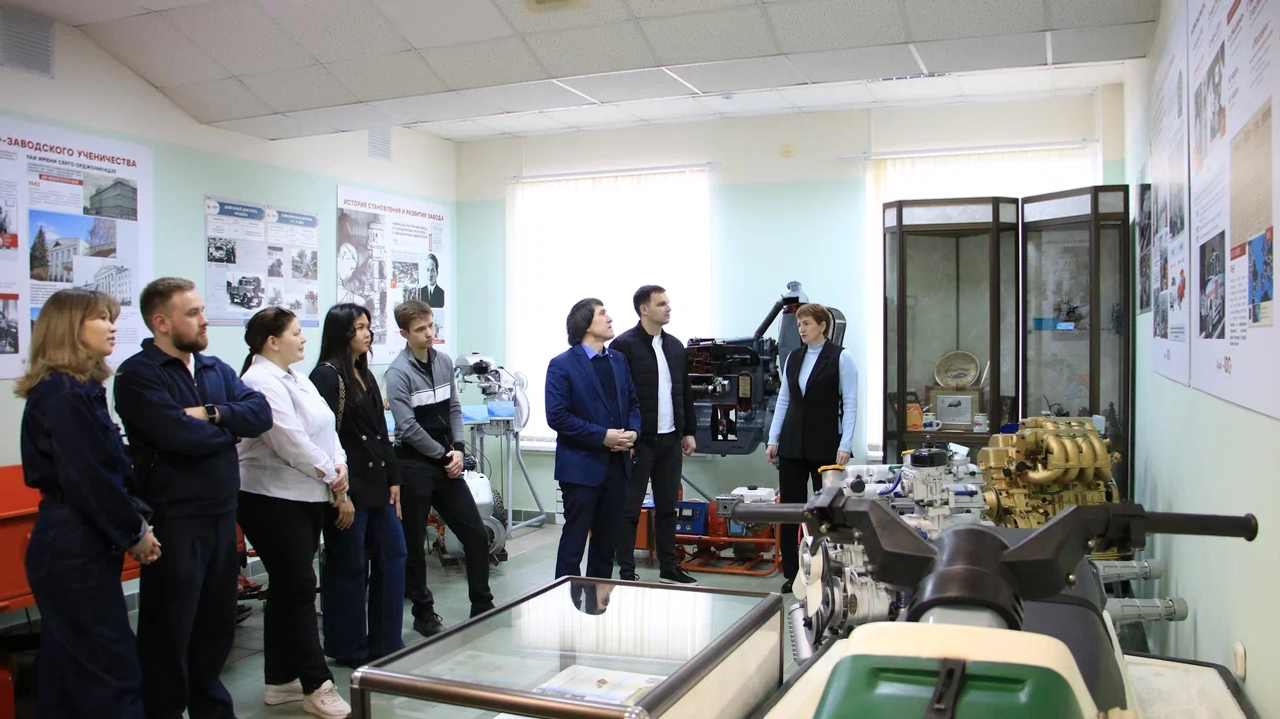 Клуб молодых учёных  побывал на производстве ОДК‑УМПО