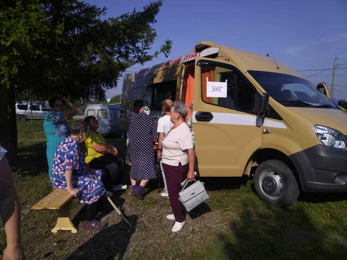 Азнаевцы оценили работу «поезда здоровья»