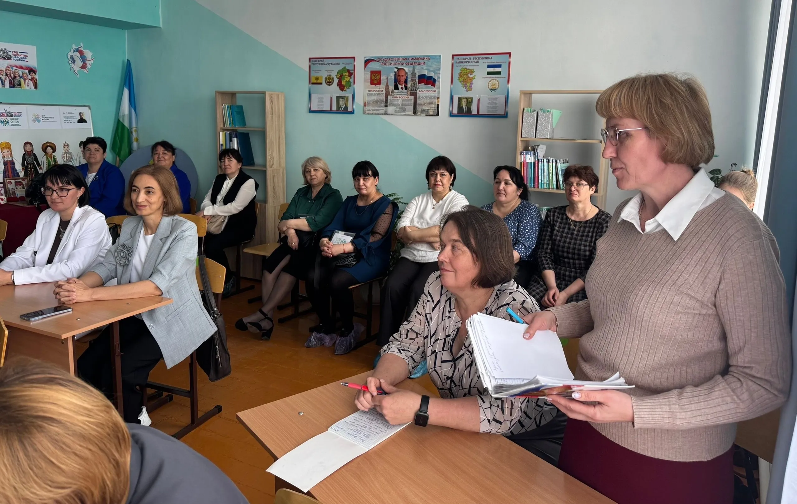 Средняя школа с. Михайловка стала центром обмена опытом по родным языкам