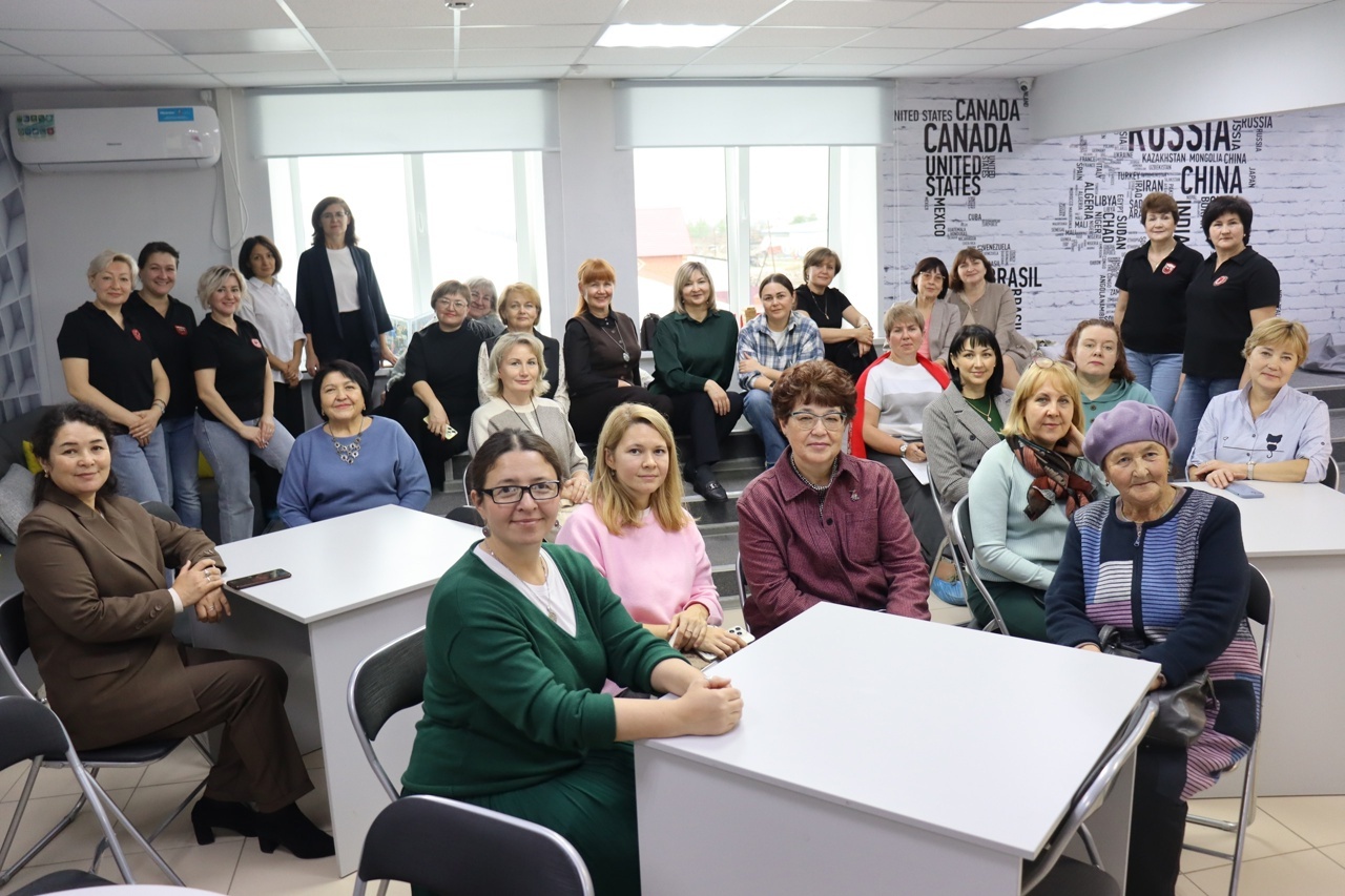 Познакомились с новейшими форматами работы современной библиотеки