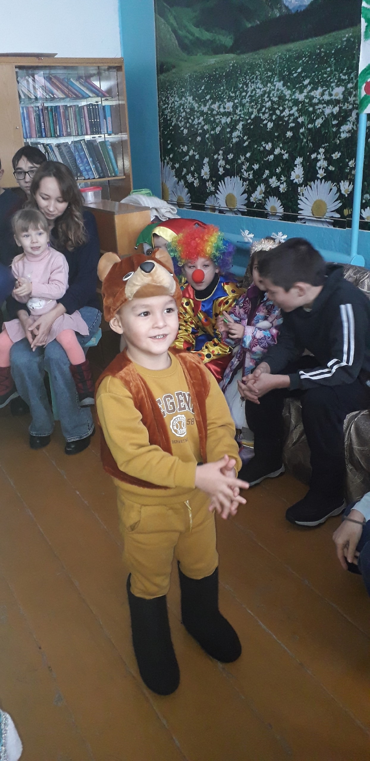 В сельской библиотеке  прошло новогоднее представление