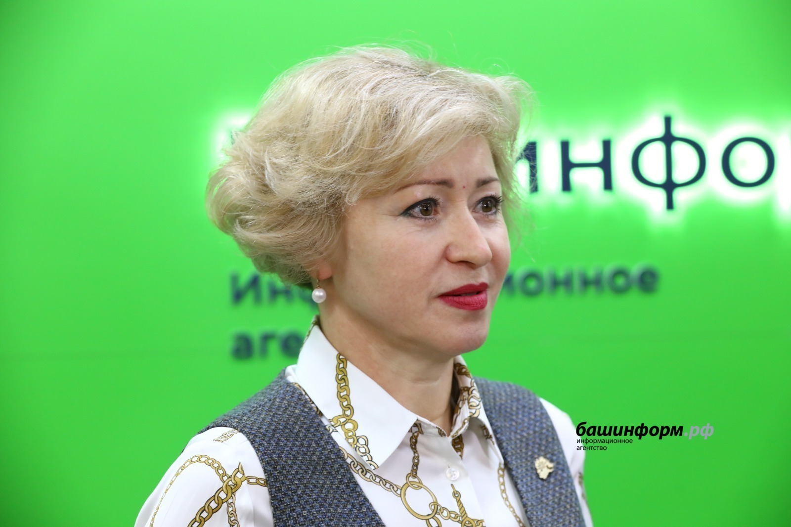 Ленара Иванова покинула пост министра труда Башкирии