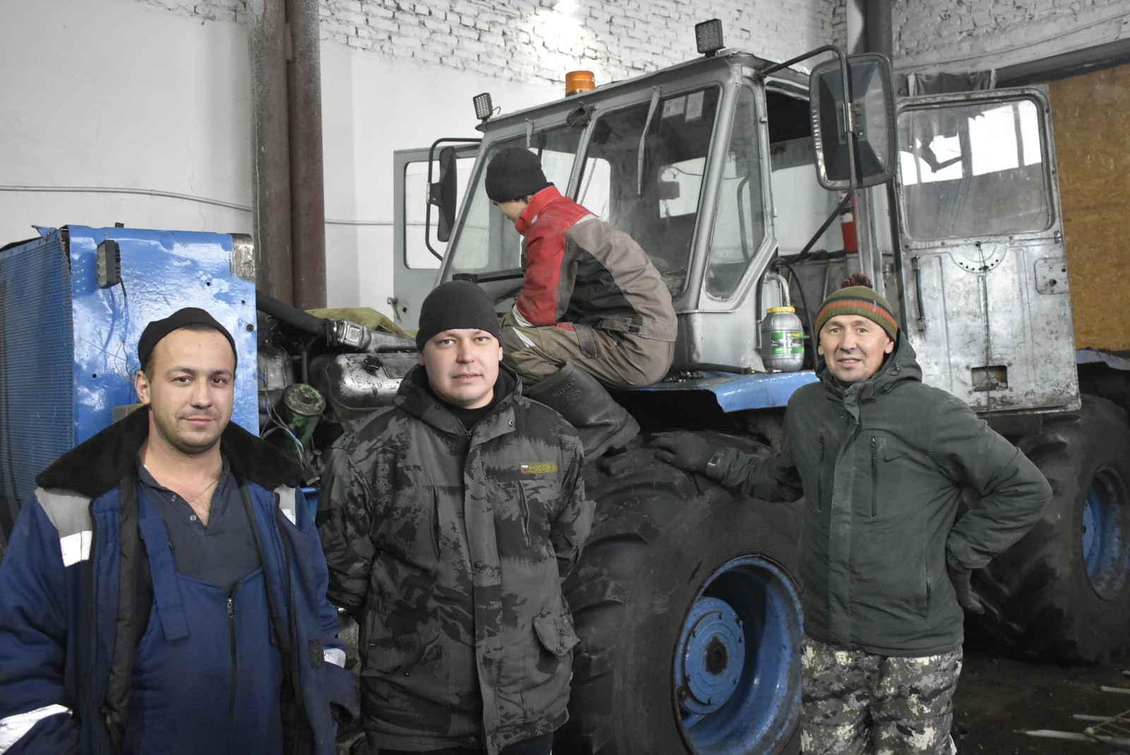 Завершили год с хорошим рабочим настроем