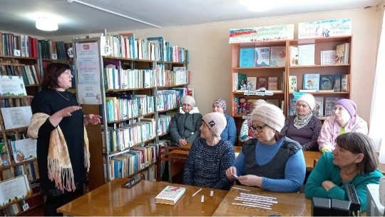 В Зириклинской библиотеке раскрыли секреты долголетия в гармонии с природой