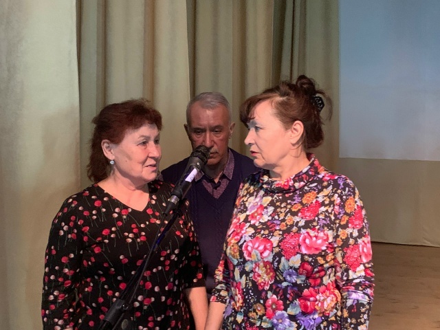 В Базлыкском СМФК состоялась музыкальная гостиная «Песенная нить»