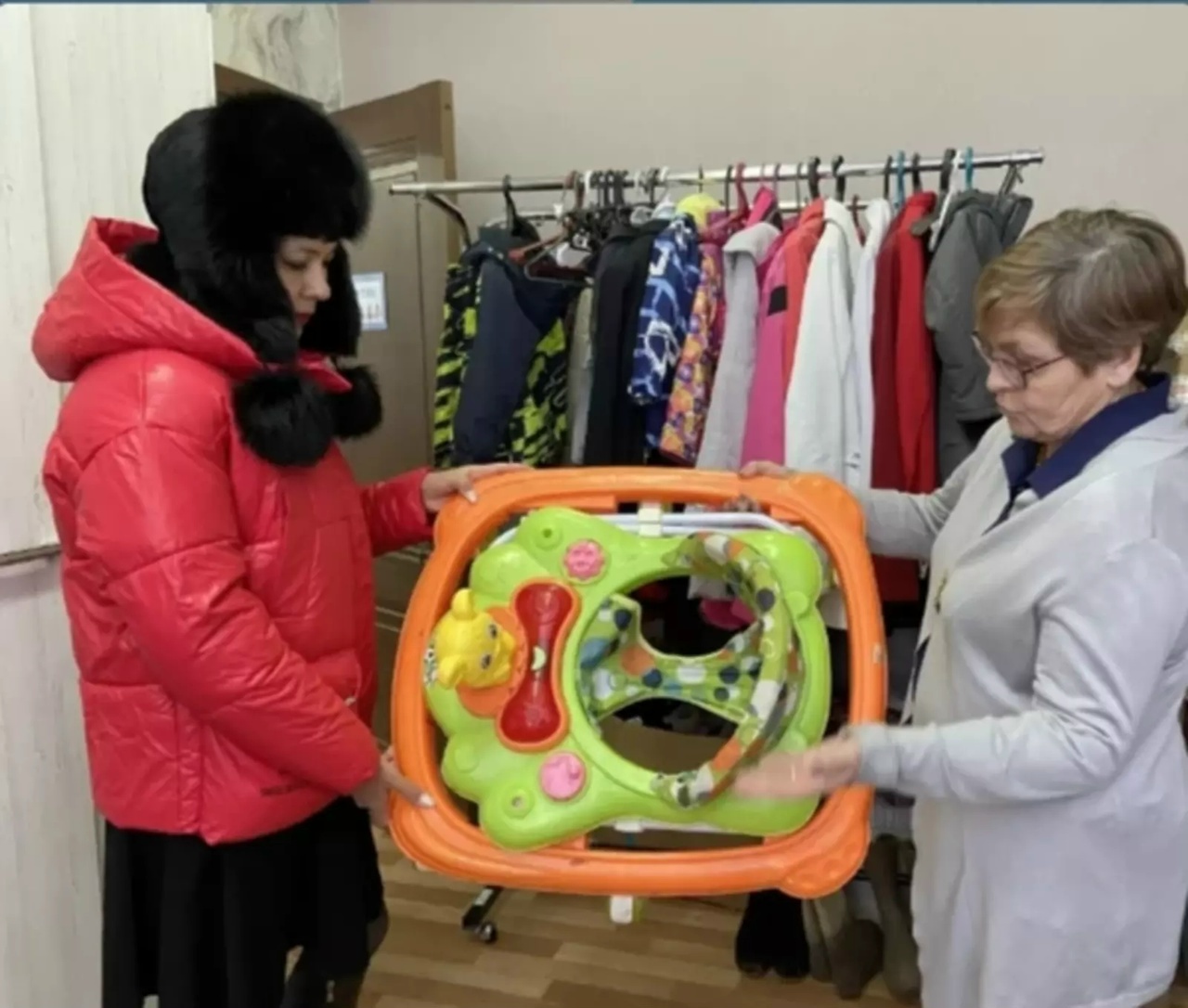 В Башкирии семьи могут воспользоваться бесплатной арендой вещей