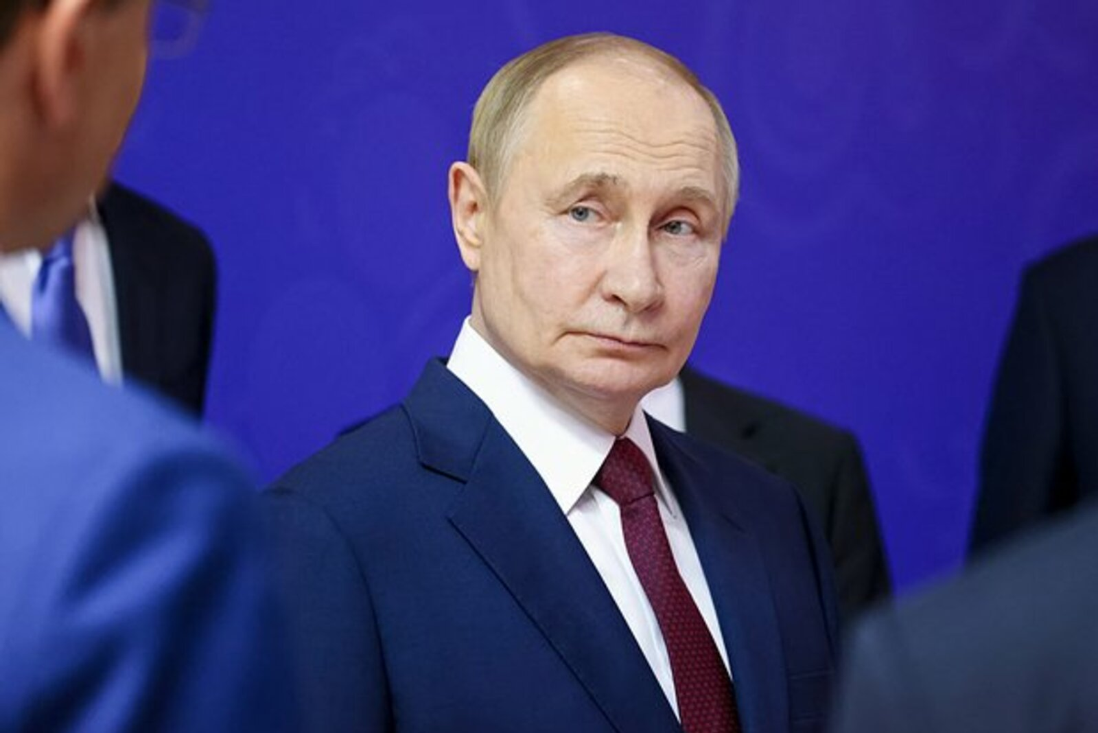 Владимир Путин примет участие в ВЭФ-2025