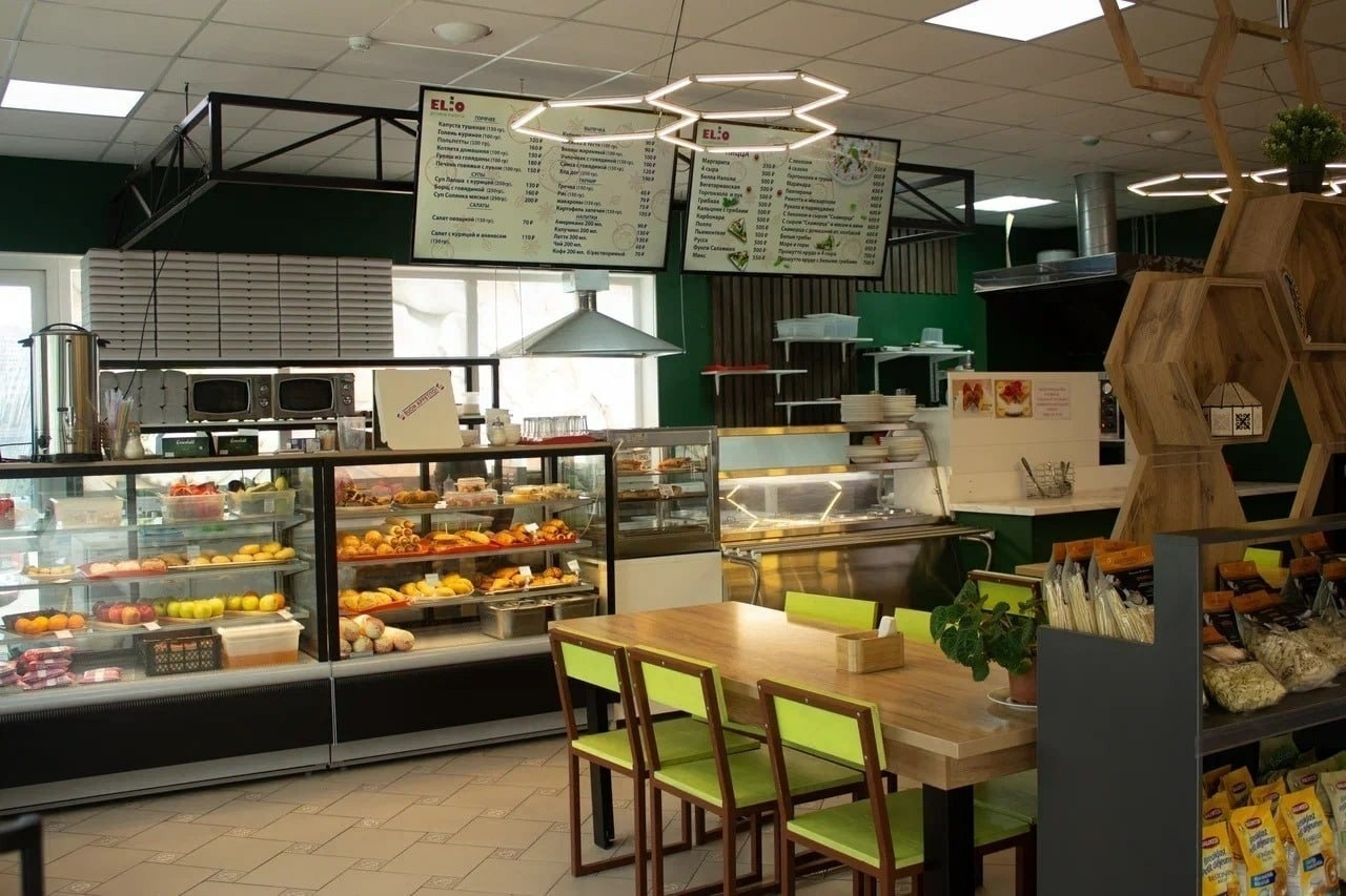 Радий Хабиров отметил качественные изменения в придорожном сервисе