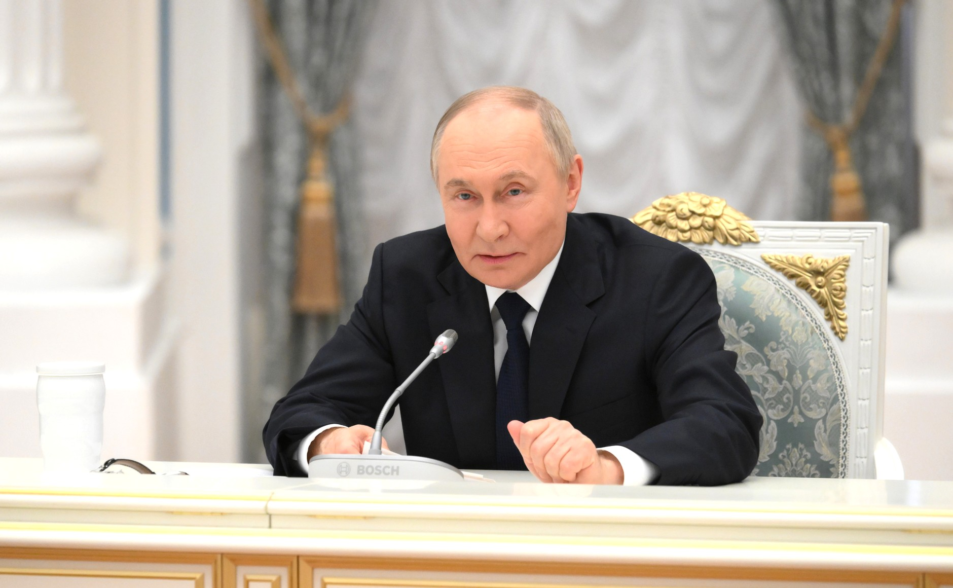 Президент России Владимир Путин не может позволить себе отпуск