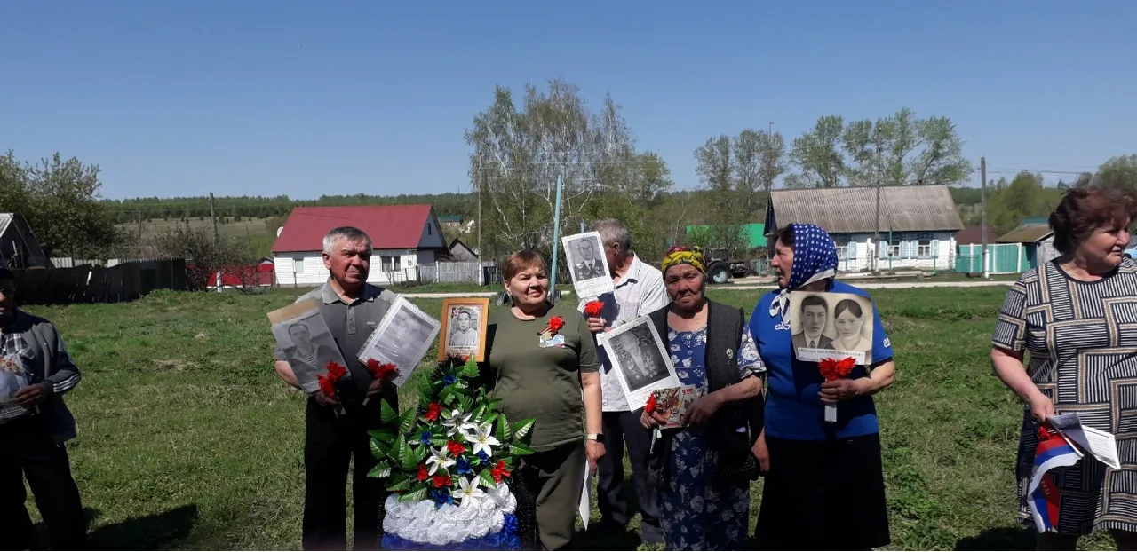 Митинг в селе Кожай-Икские Вершины: Слава народу-освободителю!