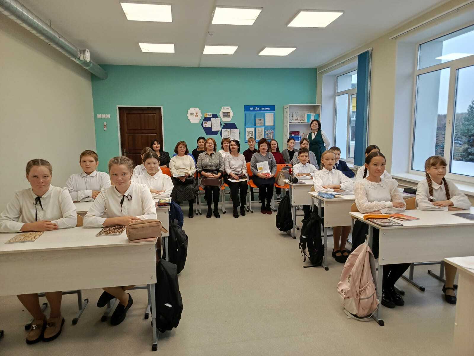 Открытые горизонты коллектива средней школы с. Усак Кичу