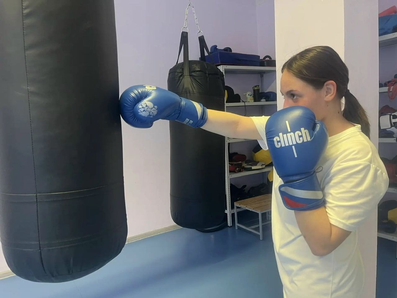 Бокс учит не бить, а держать удар