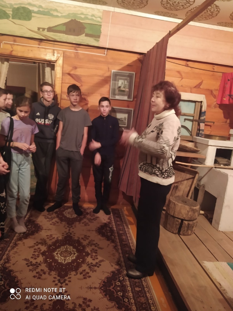 Учащиеся школы с. Кенгер-Менеуз посетили музей Карима Хакимова