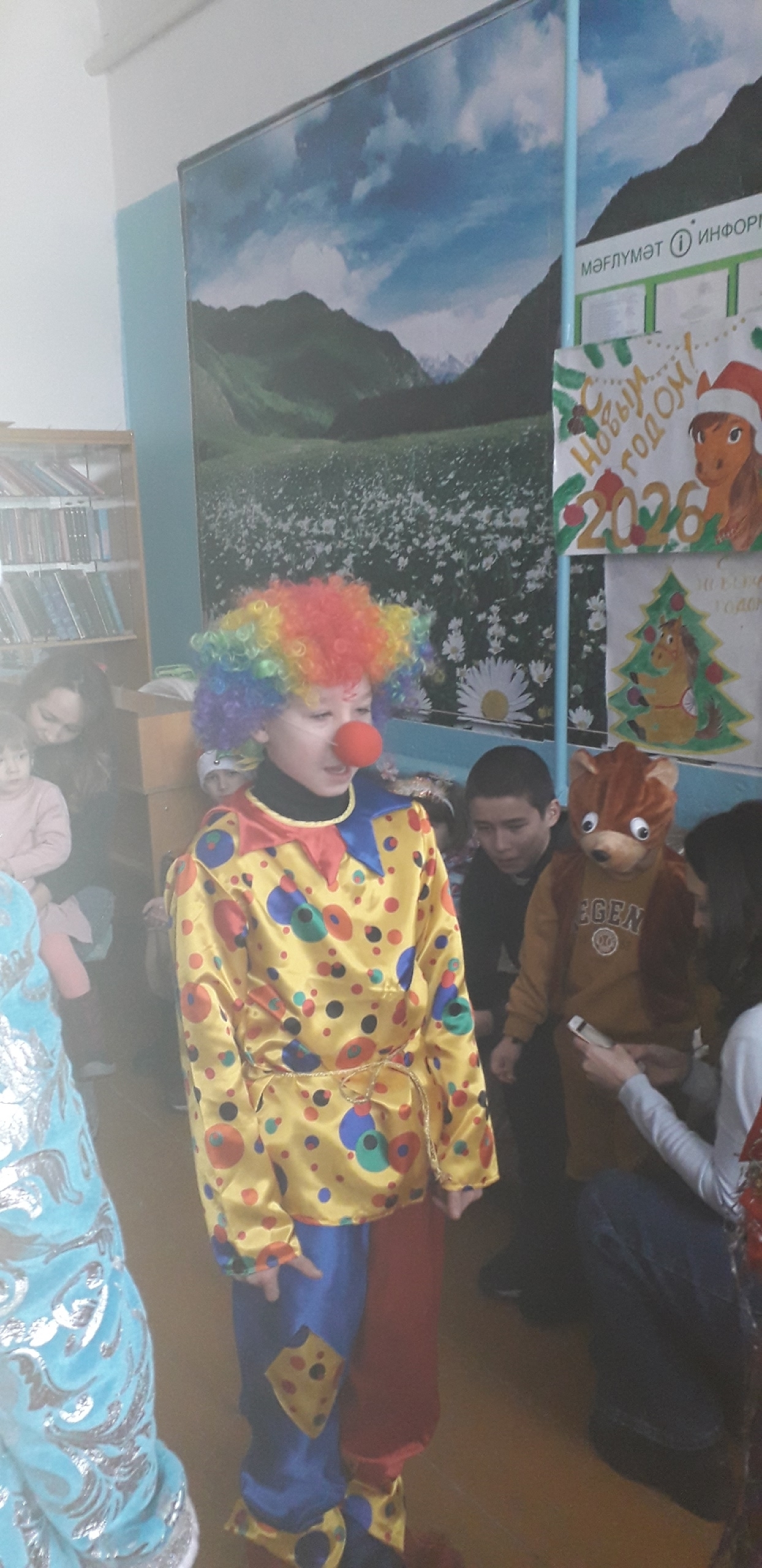 В сельской библиотеке  прошло новогоднее представление
