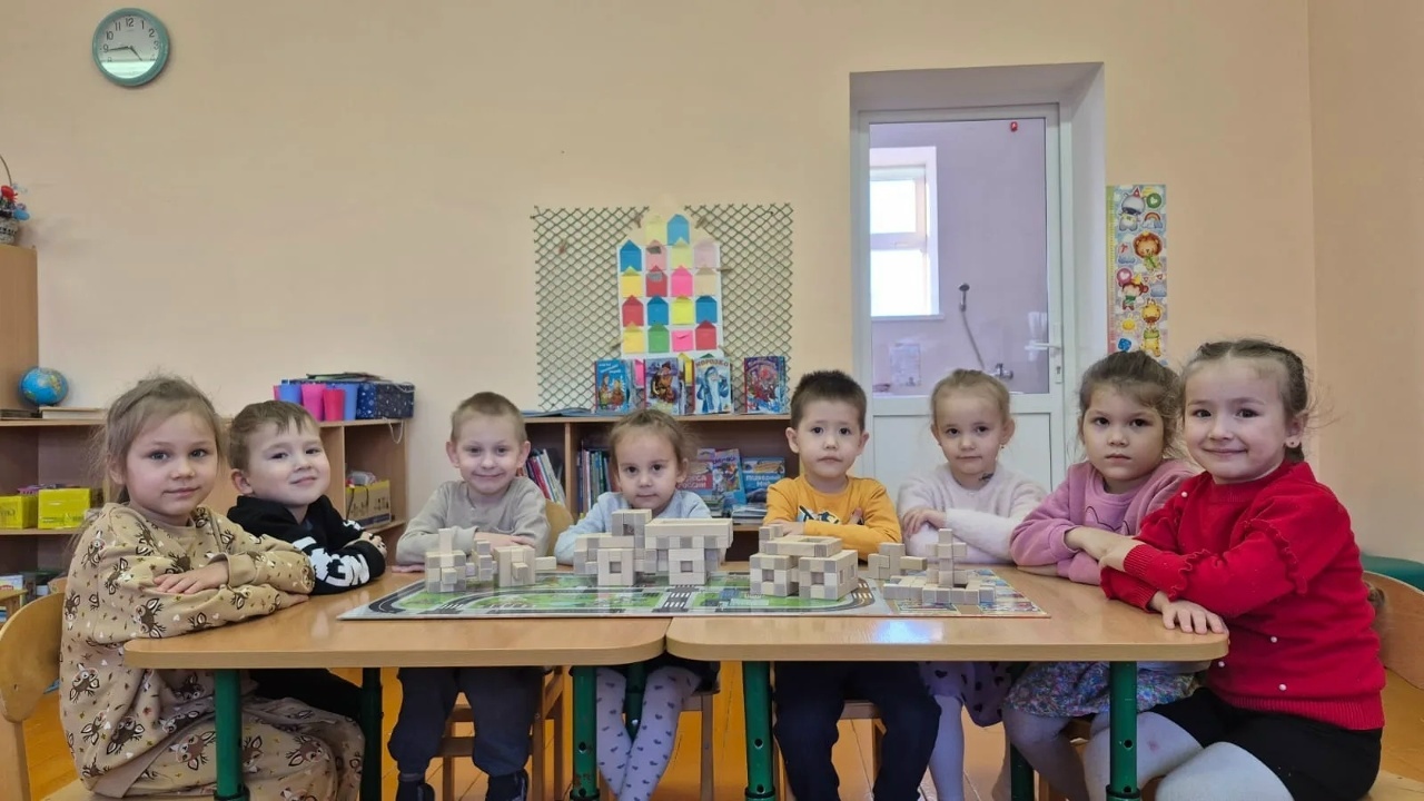 «ЭКОПРИЗ» и безопасность: как в «Умке» учат детей спасаться от зимних опасностей