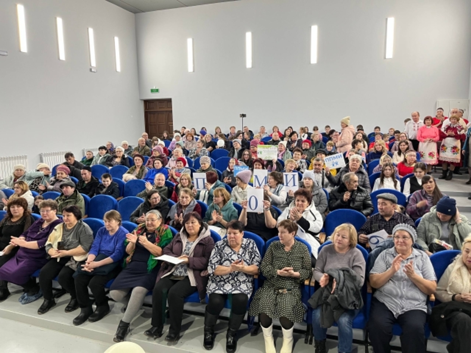 Кошелгинцы выбирают наиболее значимый проект