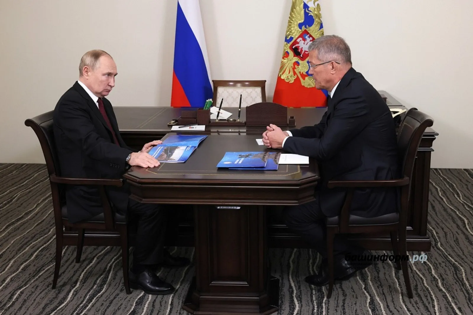 Новые дороги, больницы и спортобъекты: Как Путин поддерживает Башкирию