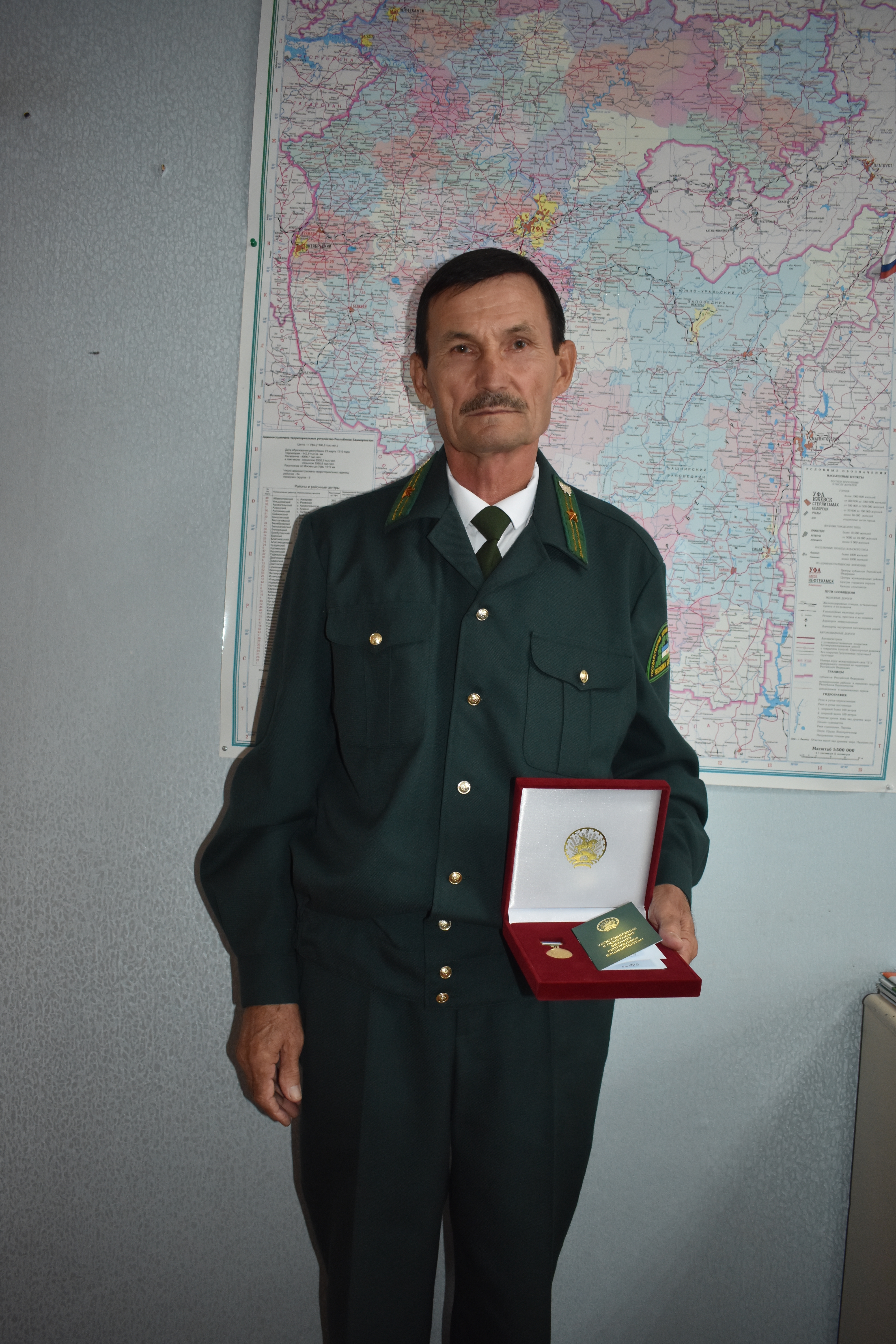 Шумят леса под чутким присмотром