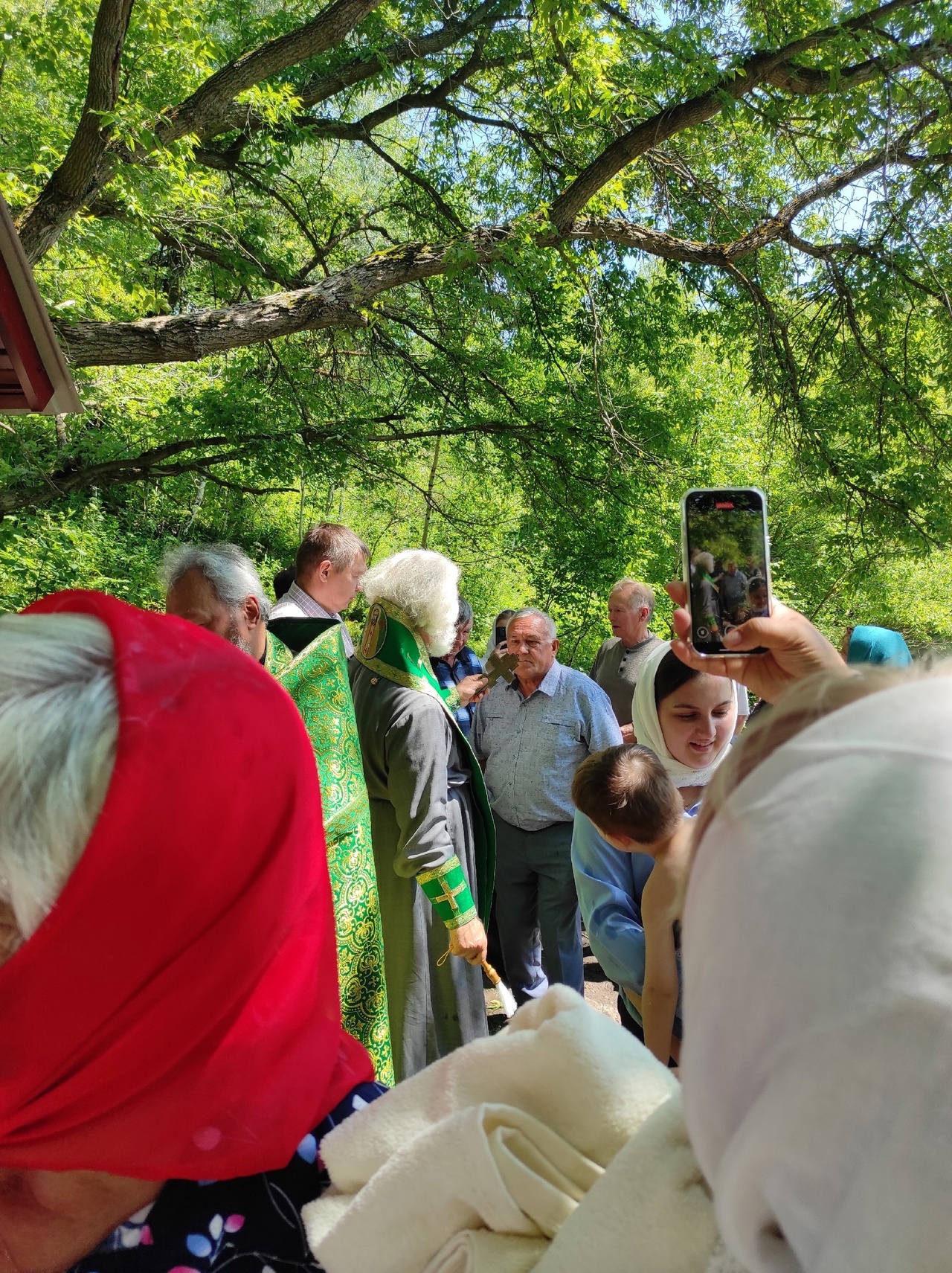 Совершили молебен в честь святых князя Петра и княгини Февронии Муромских